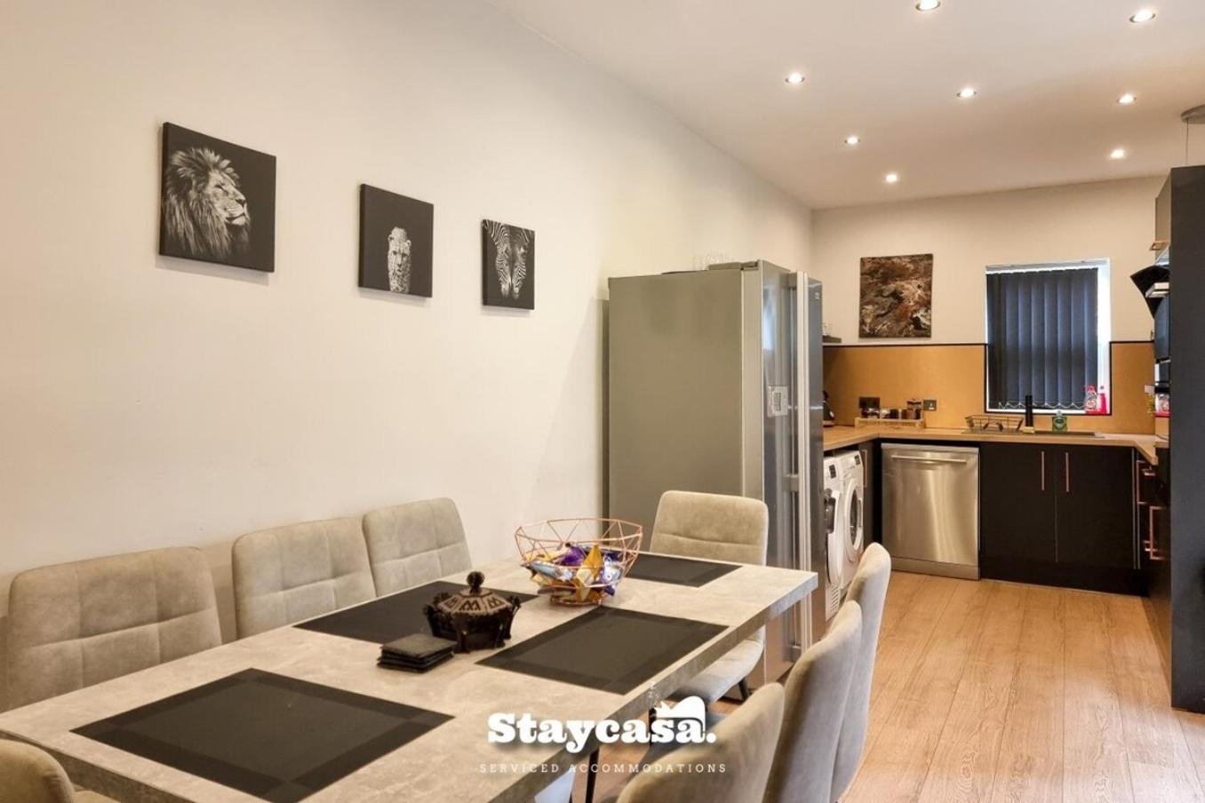 Clarence Co-Living - Private Room Self-Cater Manchester Extérieur photo